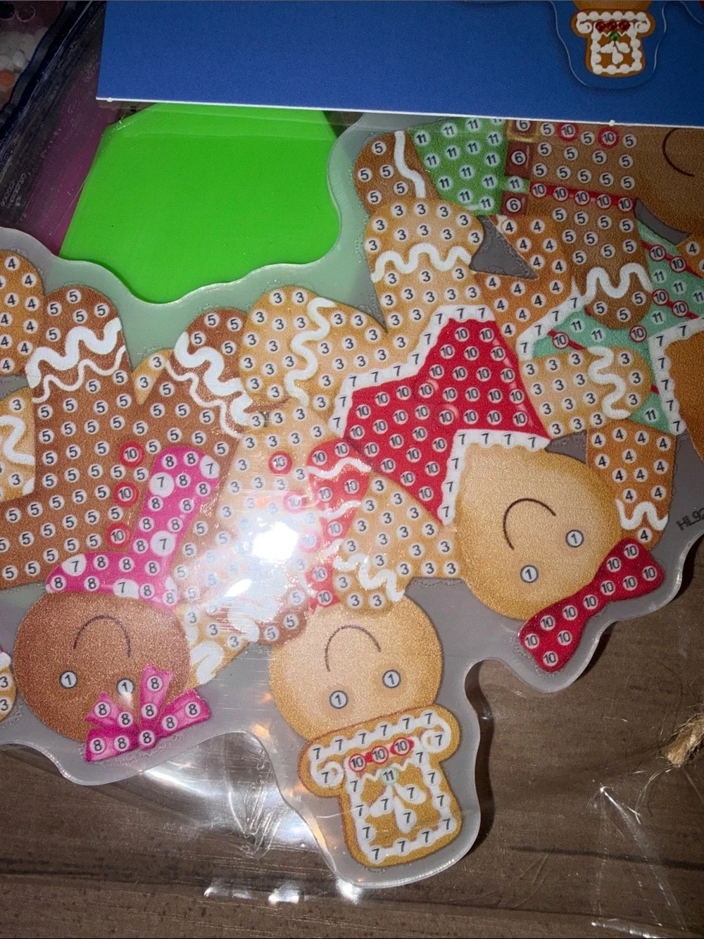 Creative Kids DIY Gingerbread Wreath Christmas Craft Kit New